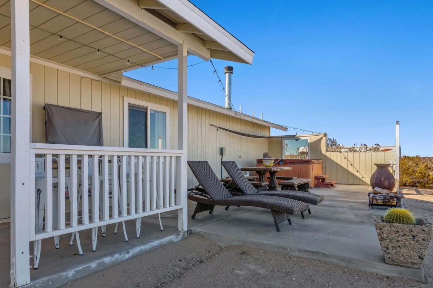 The Ranger Station - Fun Filled Outdoor Oasis! Villa Joshua Tree Buitenkant foto